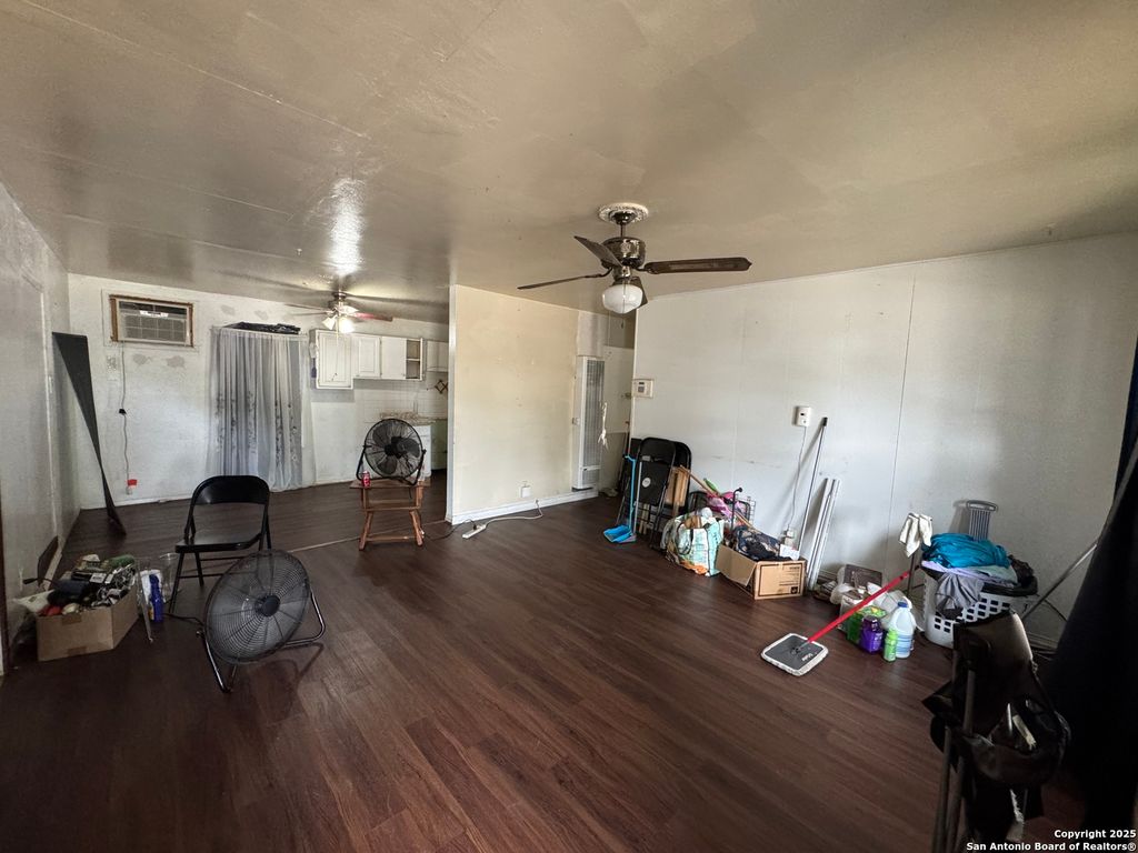 Photo of 179 Ebbtide, San Antonio, TX 78227 (MLS # 1914273)