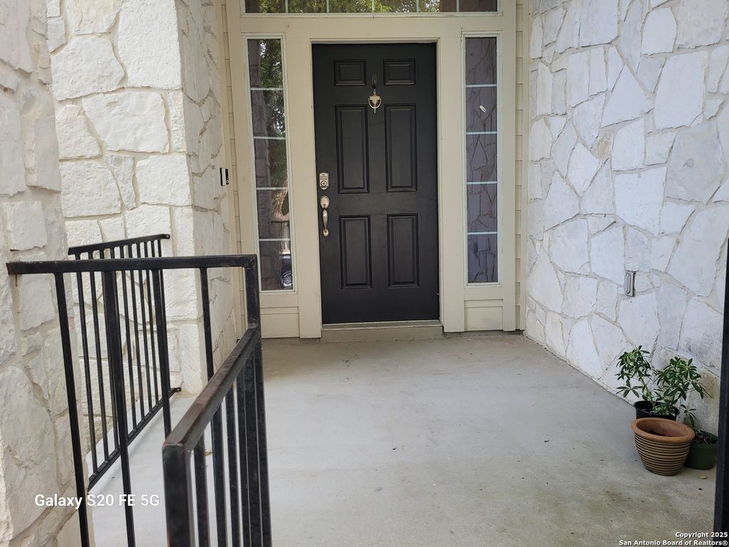 Photo of 17050 darlington, San Antonio, TX 78247 (MLS # 1915516)