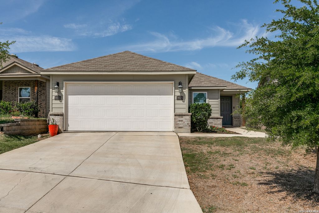 Photo of 9023 Halbert Falls, San Antonio, TX 78245 (MLS # 1955828)