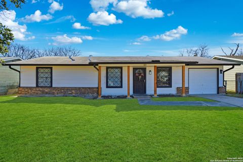 Photo of 7326 Glen Brk, San Antonio, TX 78239 (MLS # 1934855)