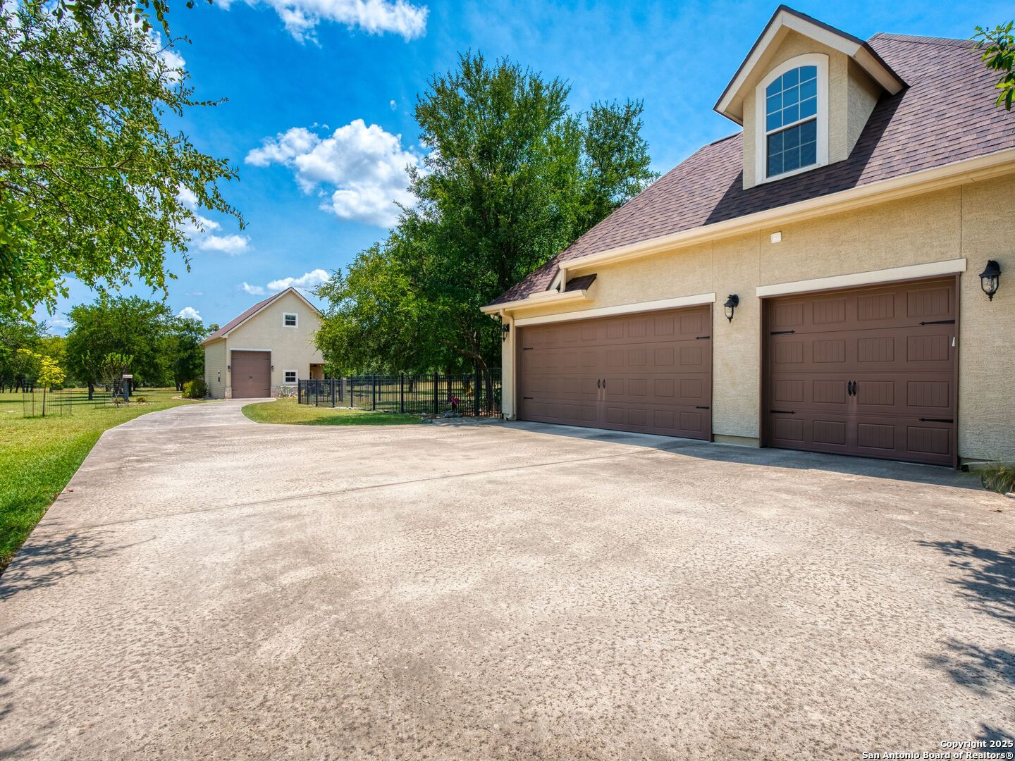 181 Highland Meadows
