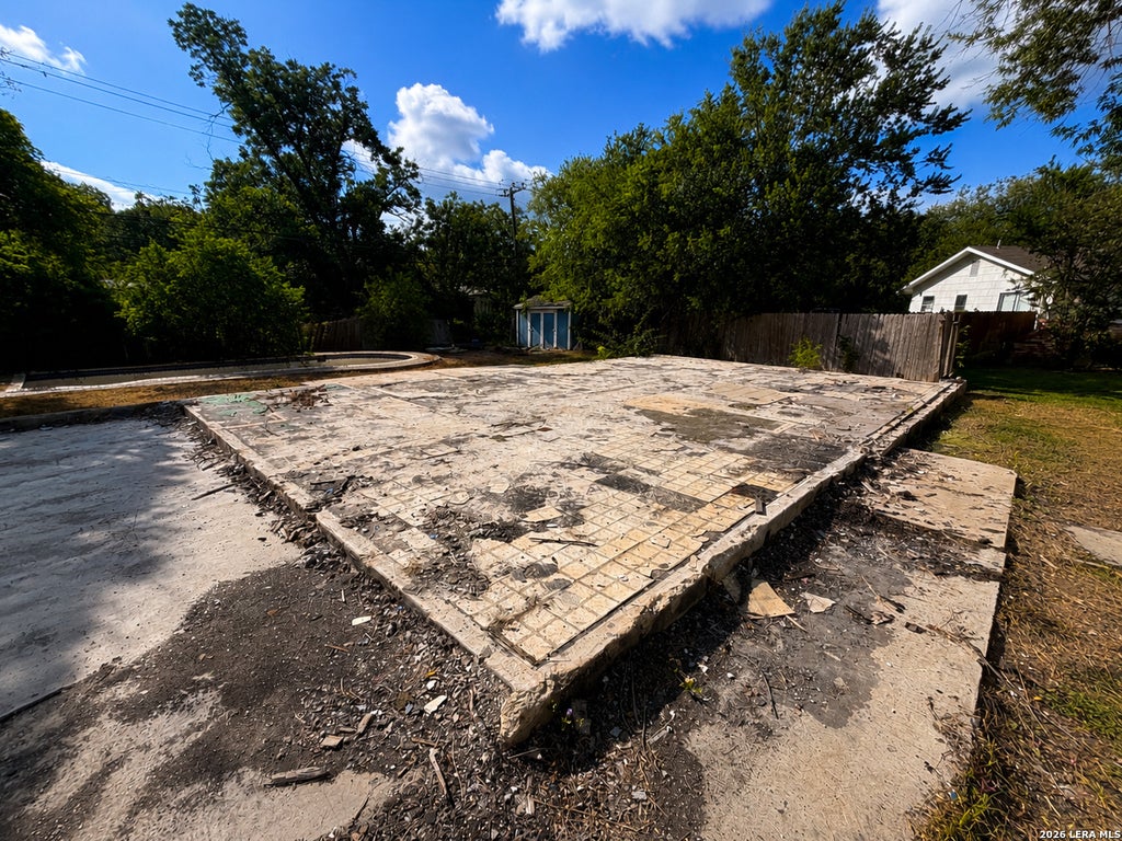 Photo of 5042 FRANK BORMAN DR, Kirby, TX 78219 (MLS # 2007728)
