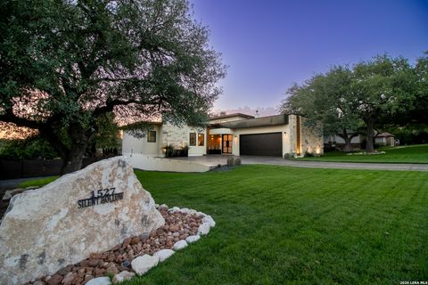 Photo of 1527 Silent Hollow, San Antonio, TX 78260 (MLS # 1969061)