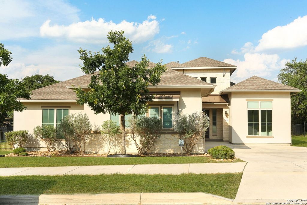 Photo of 122 Newcourt Pl, Boerne, TX 78006 (MLS # 1871079)