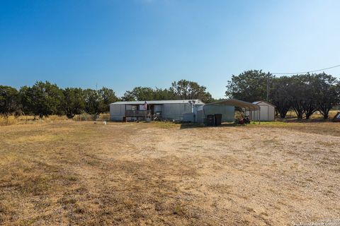 A home in Bandera