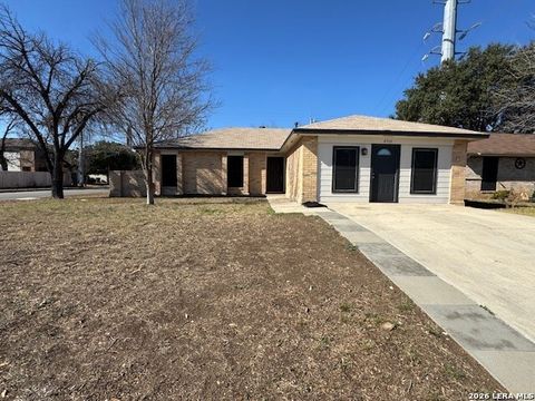 4702 Hidden Creek San Antonio TX 78238