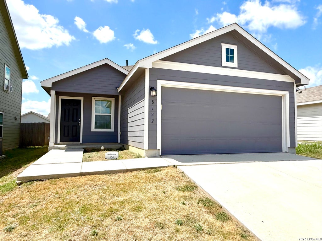 Photo of 8522 Western Tanager, San Antonio, TX 78245 (MLS # 2000103)