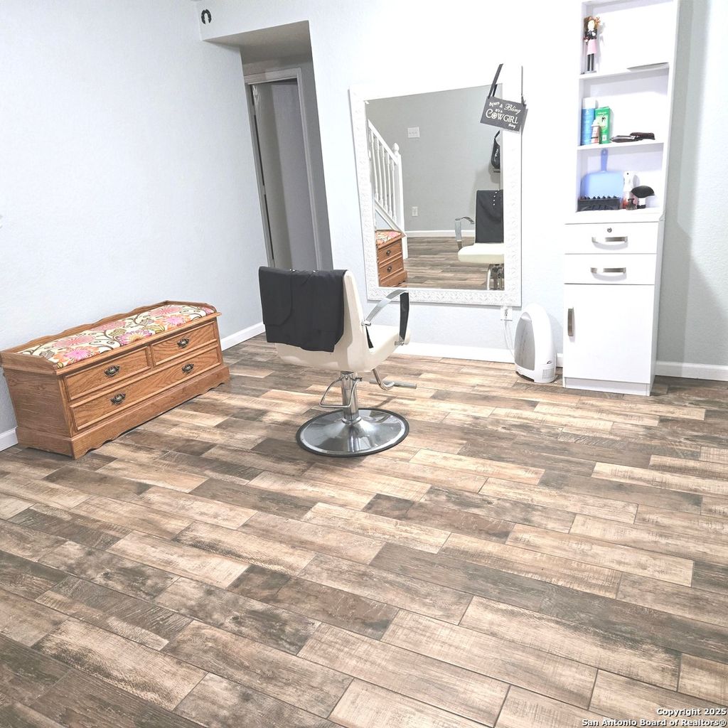 Photo of 10015 Del Lago, San Antonio, TX 78245 (MLS # 1924748)