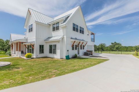 A home in Canyon Lake