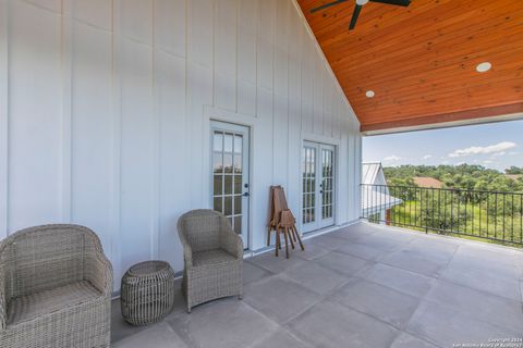 A home in Canyon Lake