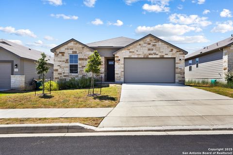 7333 Walkers Loop San Antonio TX 78233