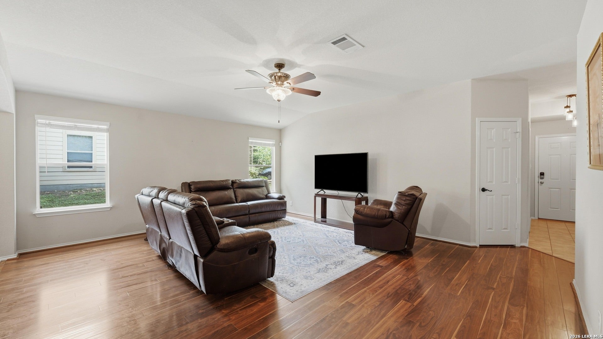 2442 FAYETTE DR