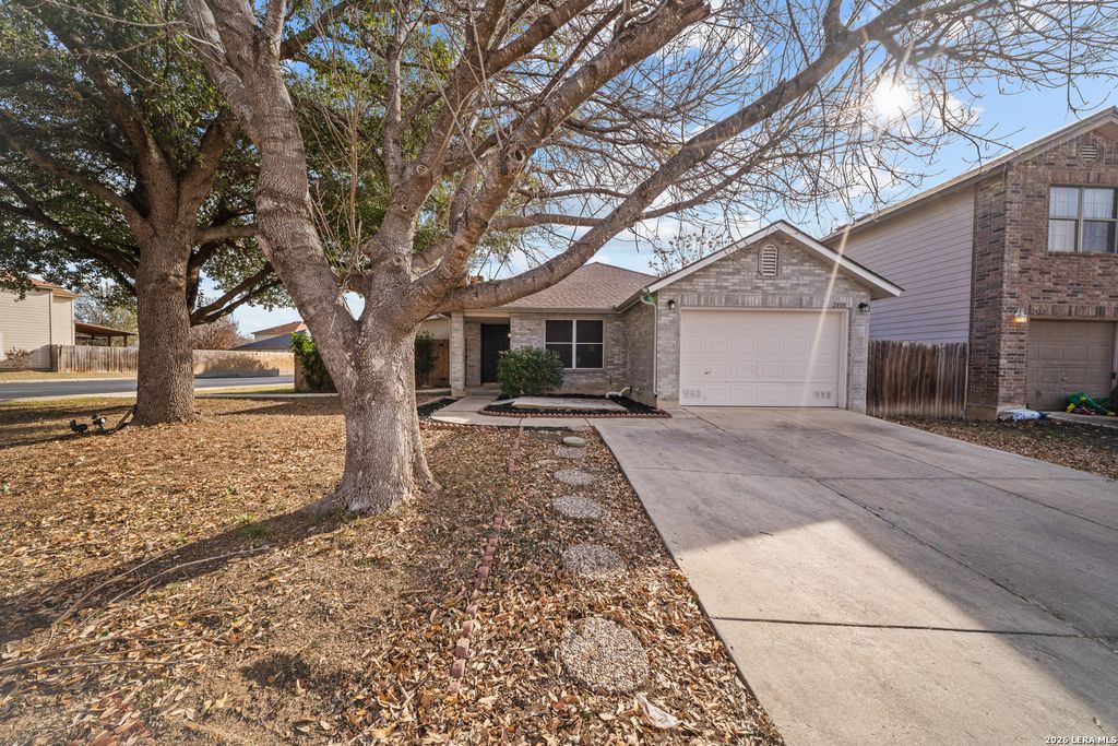 Photo of 2408 Paddle Creek, San Antonio, TX 78245 (MLS # 1937940)