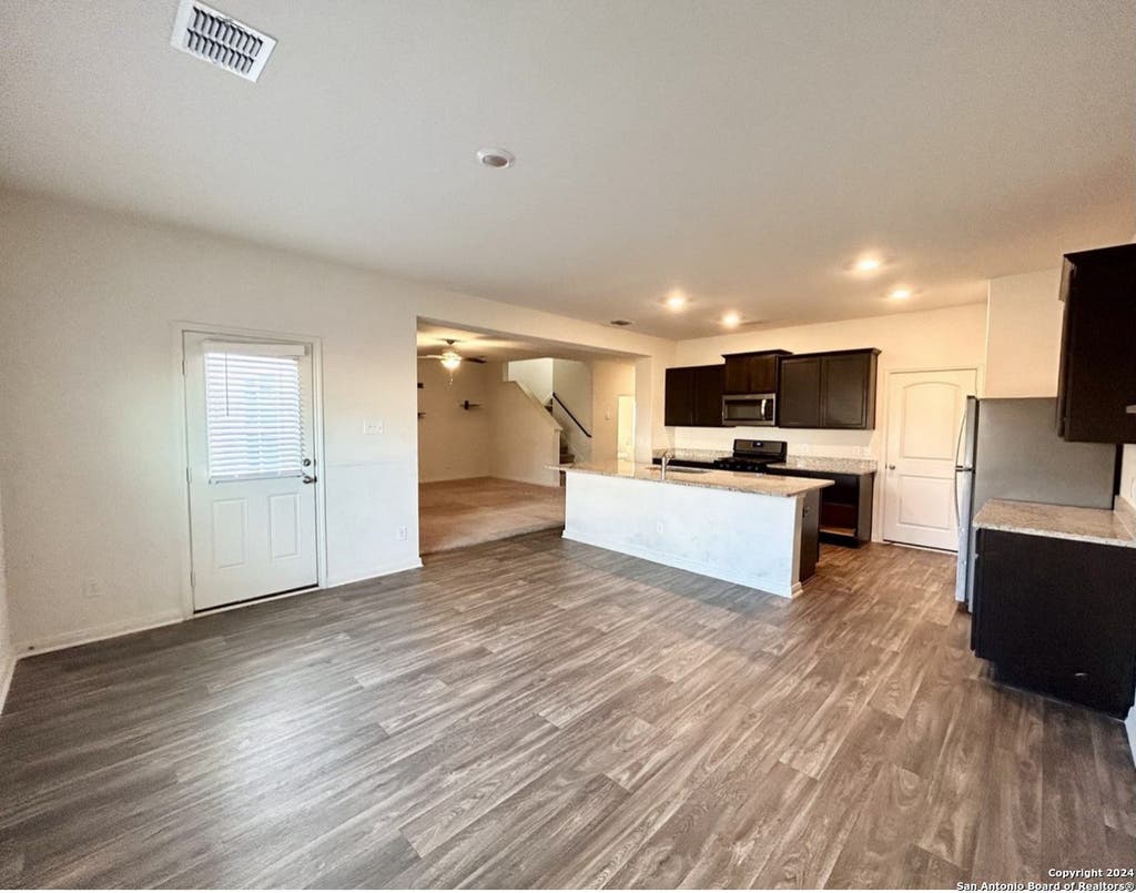 Photo of 15114 N Harbor Landing, Von Ormy, TX 78073 (MLS # 1970193)