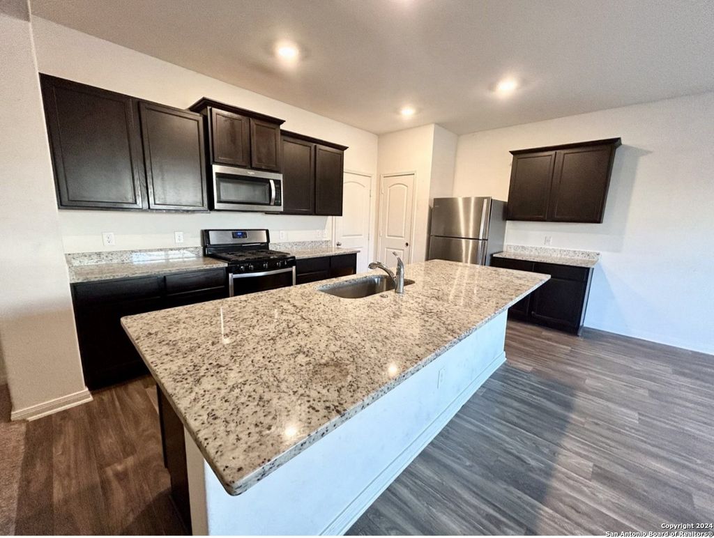 Photo of 15114 N Harbor Landing, Von Ormy, TX 78073 (MLS # 1970193)