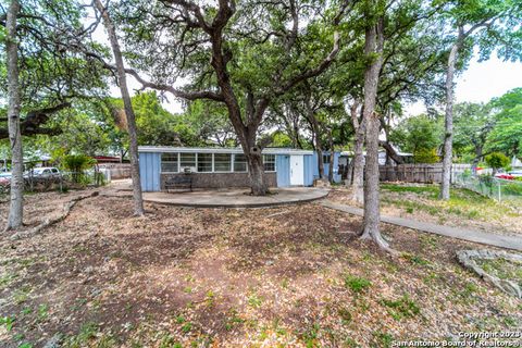 Photo of 25306 FAHRENTHOLD CIR, San Antonio, TX 78257 (MLS # 1930182)