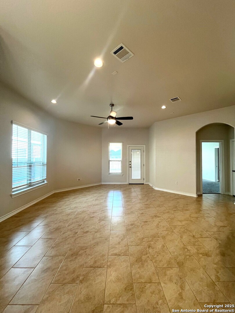 Converse, Texas 78109, United States, 3 Bedrooms Bedrooms, ,2 BathroomsBathrooms,Residential,Active,215381