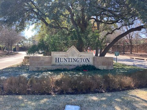 215 Wellesley Lndg Shavano Park TX 78231