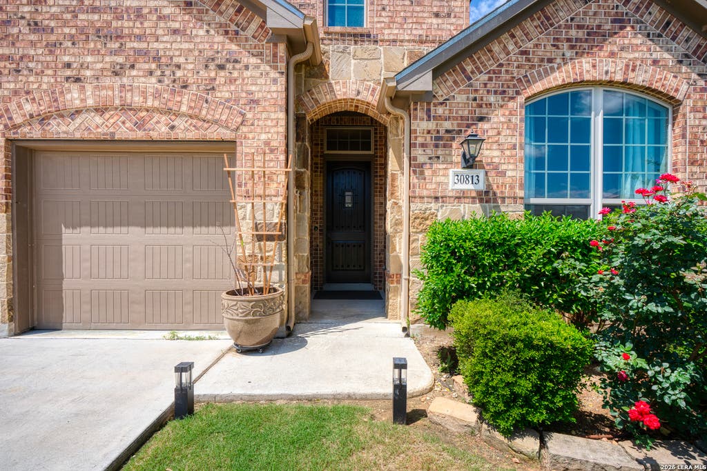 Photo of 30813 SILVERADO SPUR, Bulverde, TX 78163 (MLS # 1967039)