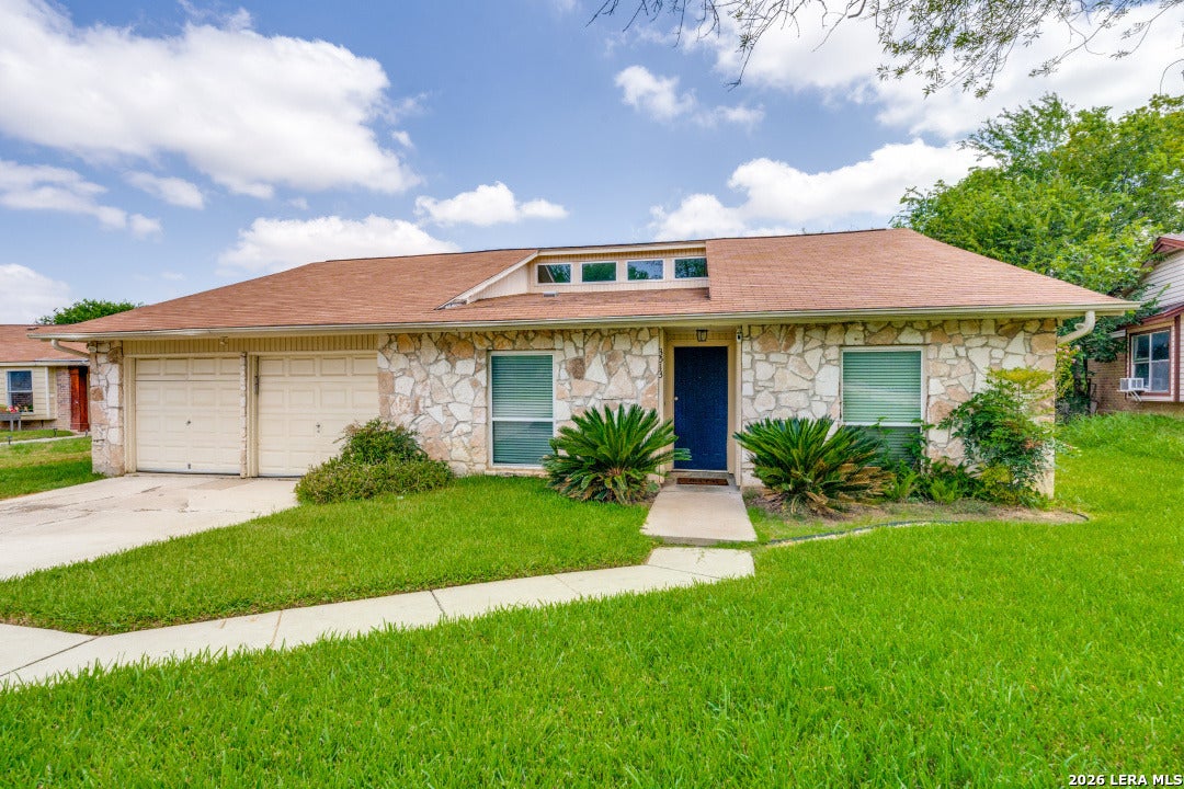 3513 Cliffside Drive