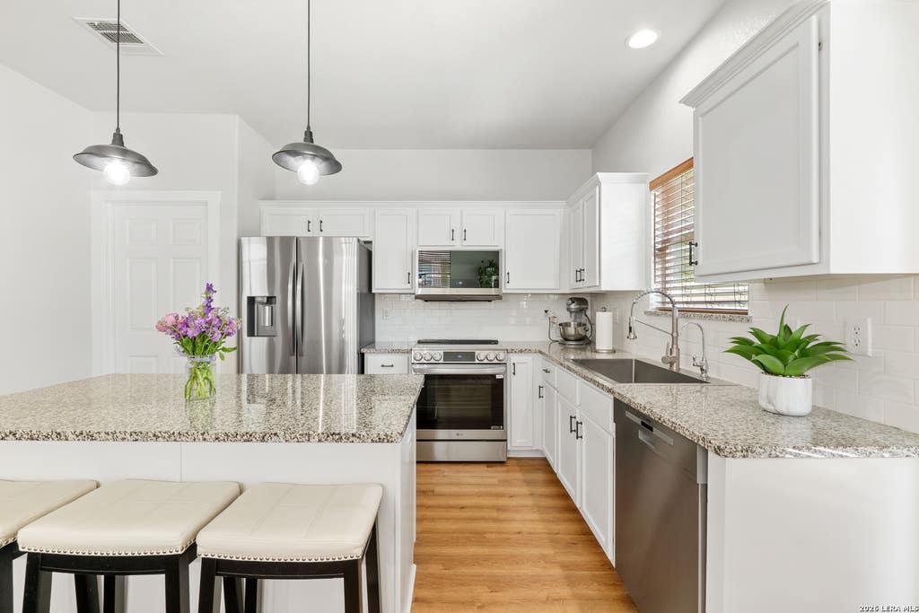 Photo of 8355 Piney Wood Run, San Antonio, TX 78255 (MLS # 1970684)