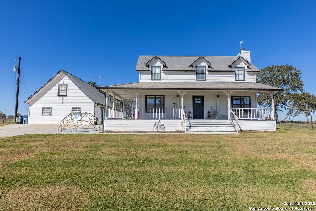 Photo of 2400 Elm Creek, Seguin, TX 78155 (MLS # 1925813)