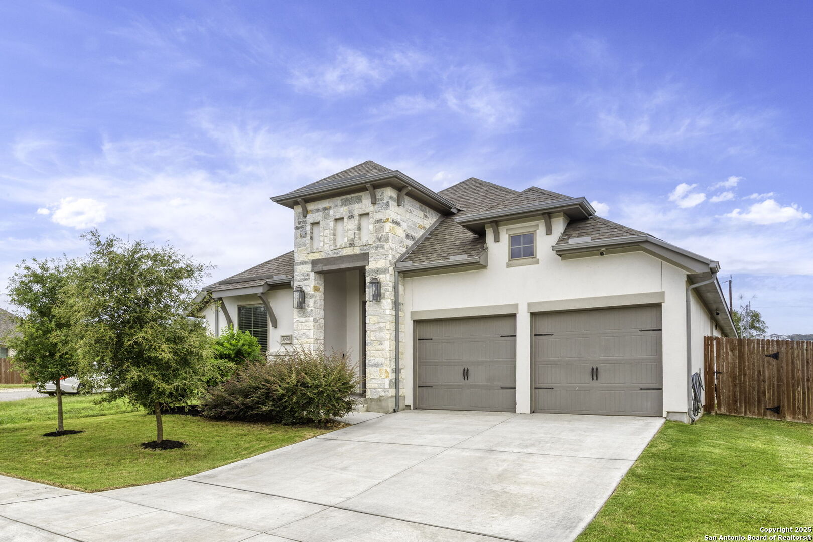 30681 Horseshoe Path