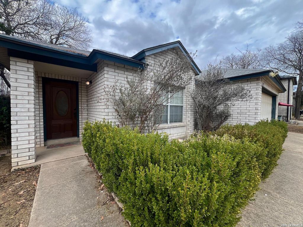 Photo of 7831 Crystal Point, San Antonio, TX 78251 (MLS # 1939128)