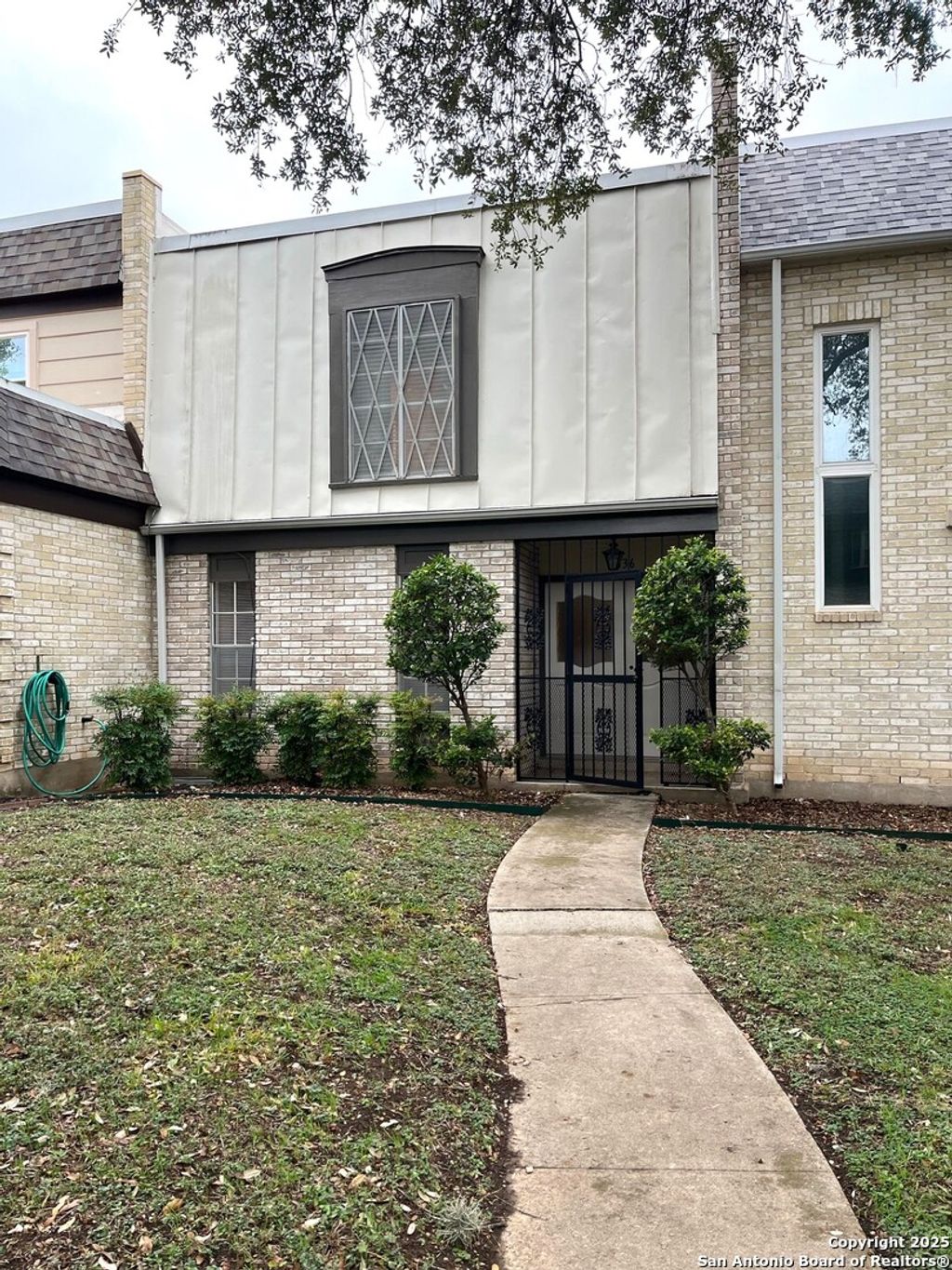 Photo of 636 Strings Dr, San Antonio, TX 78216 (MLS # 1926503)