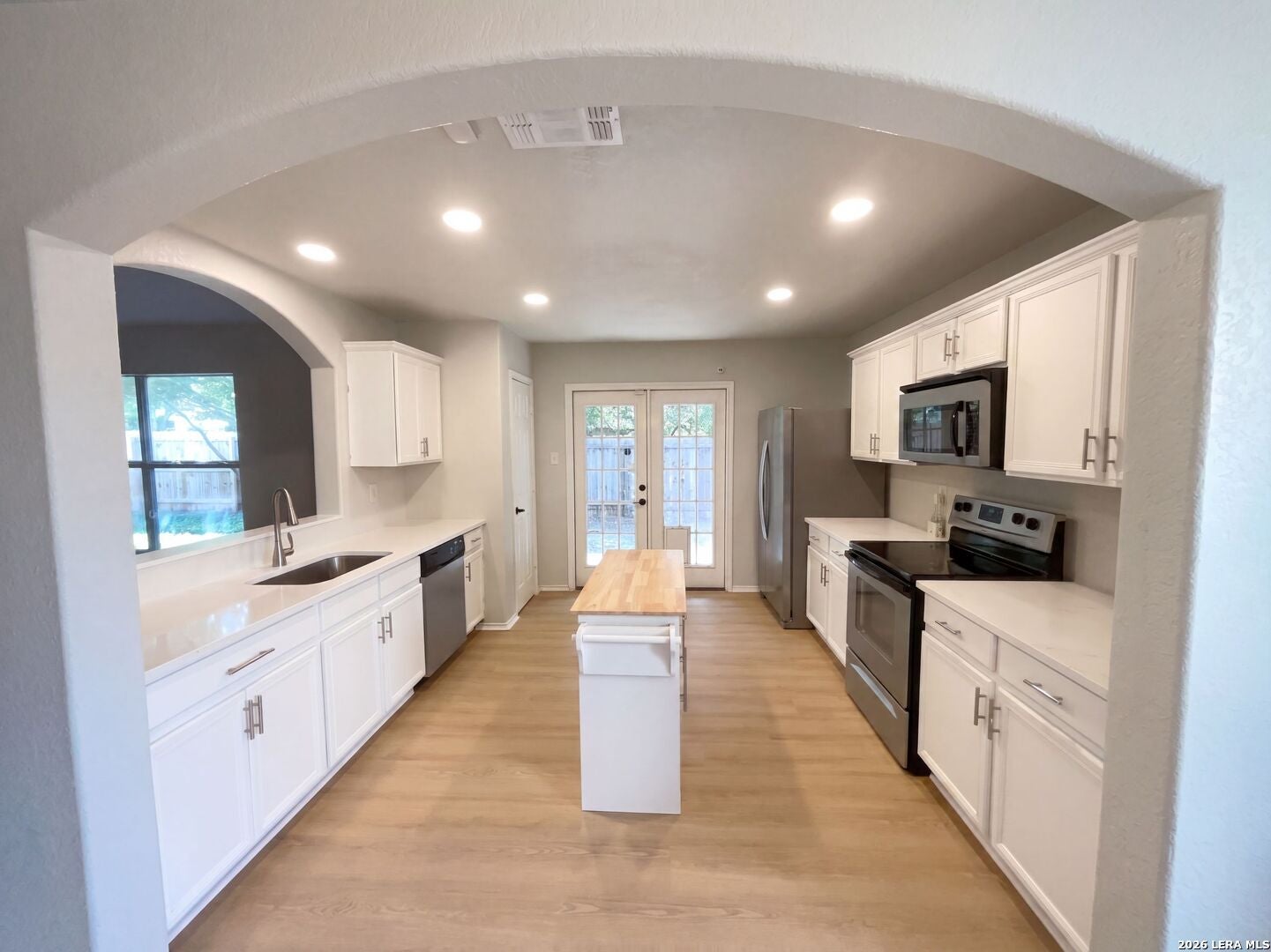 8222 Grissom Cir