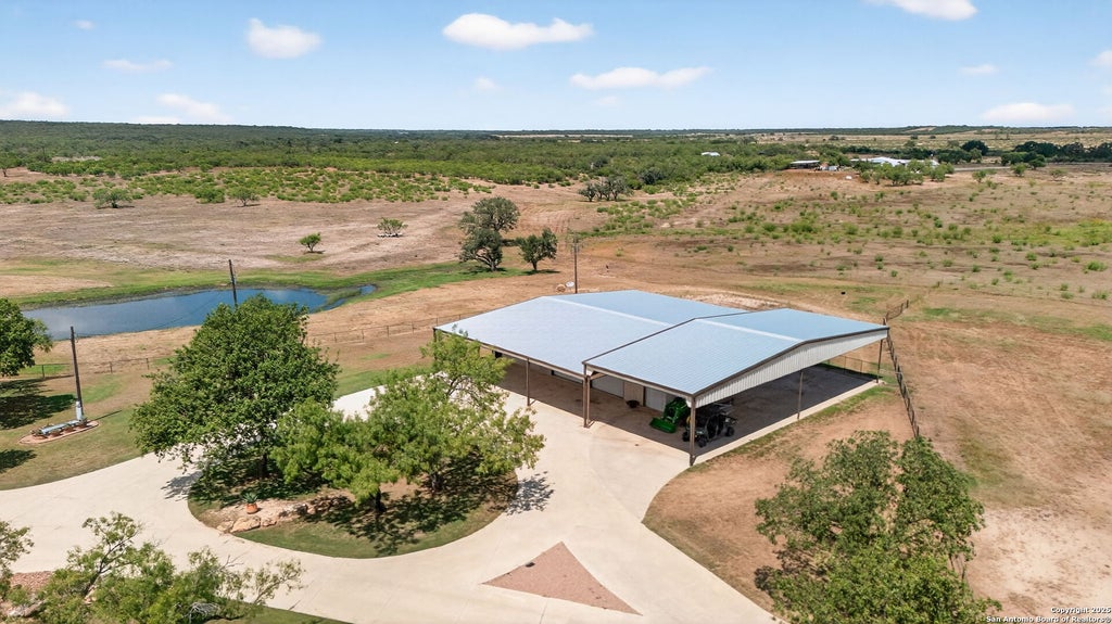 Photo of 2220 FM 1343, Devine, TX 78016 (MLS # 1923416)