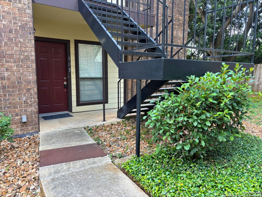 Photo of 2542 Babcock Rd. C103 #C103, San Antonio, TX 78229 (MLS # 1881741)