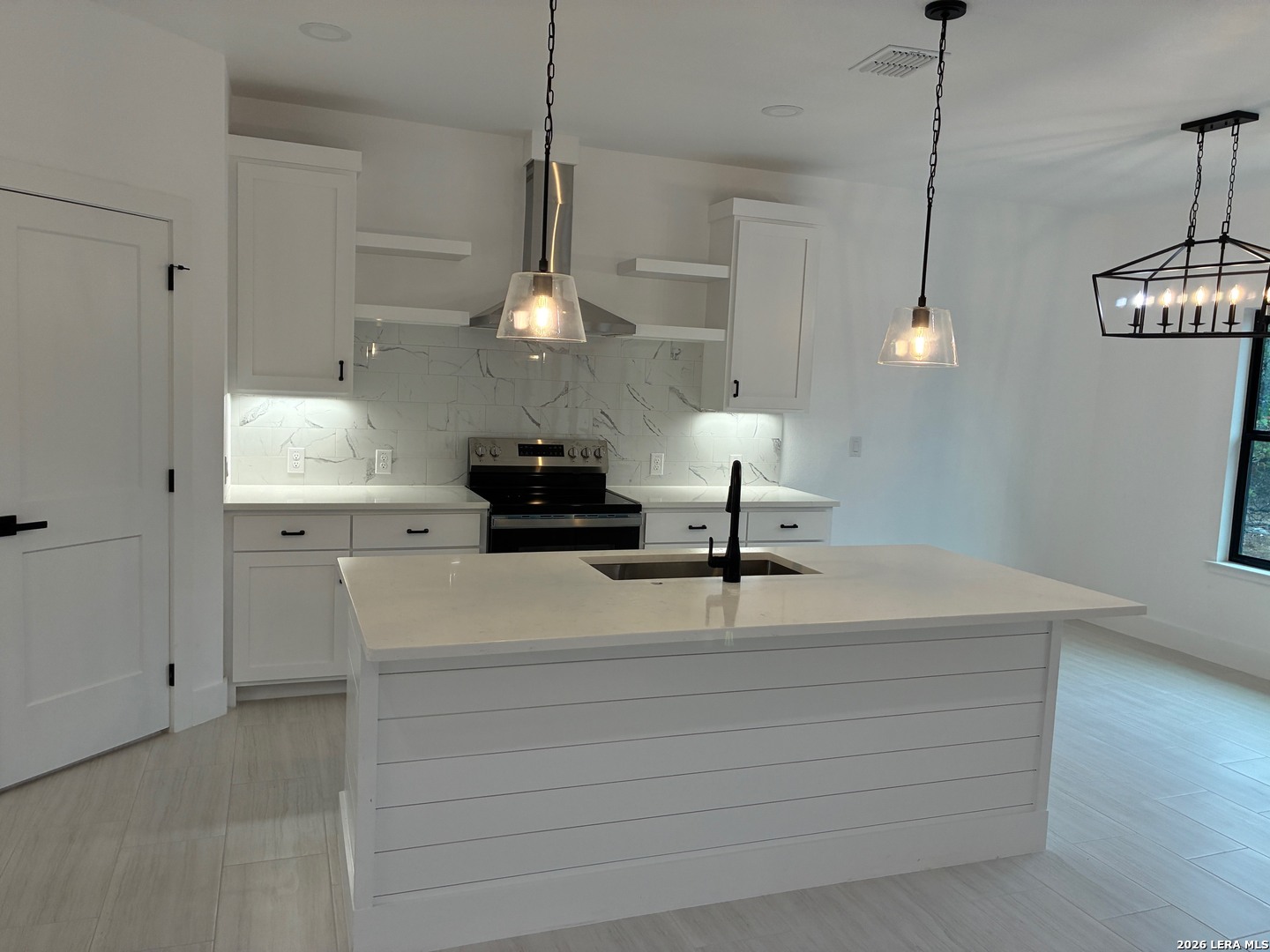 1860 Rocky Ridge Loop