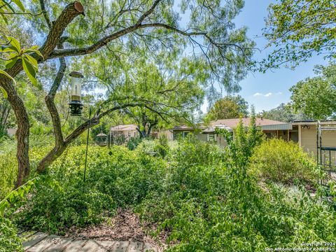 A home in Terrell Hills