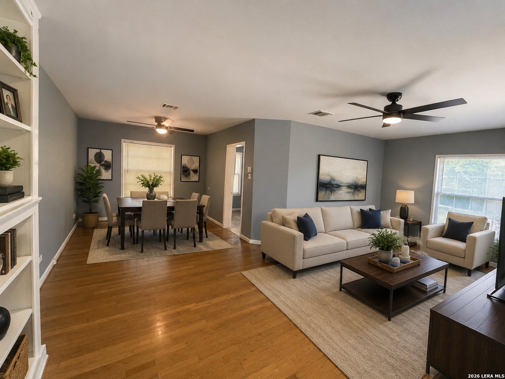 Photo of 308 Larchmont Dr, San Antonio, TX 78209 (MLS # 2002015)