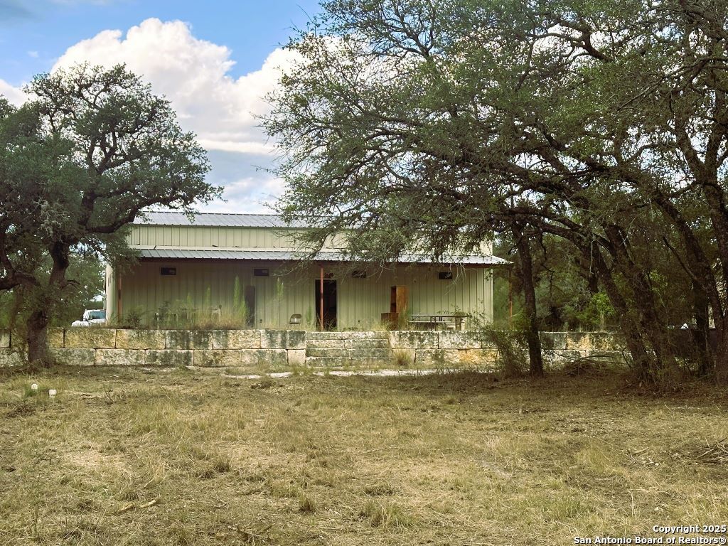Photo 1 of 15 — 52 Timbers Lane, Leakey, TX 78873