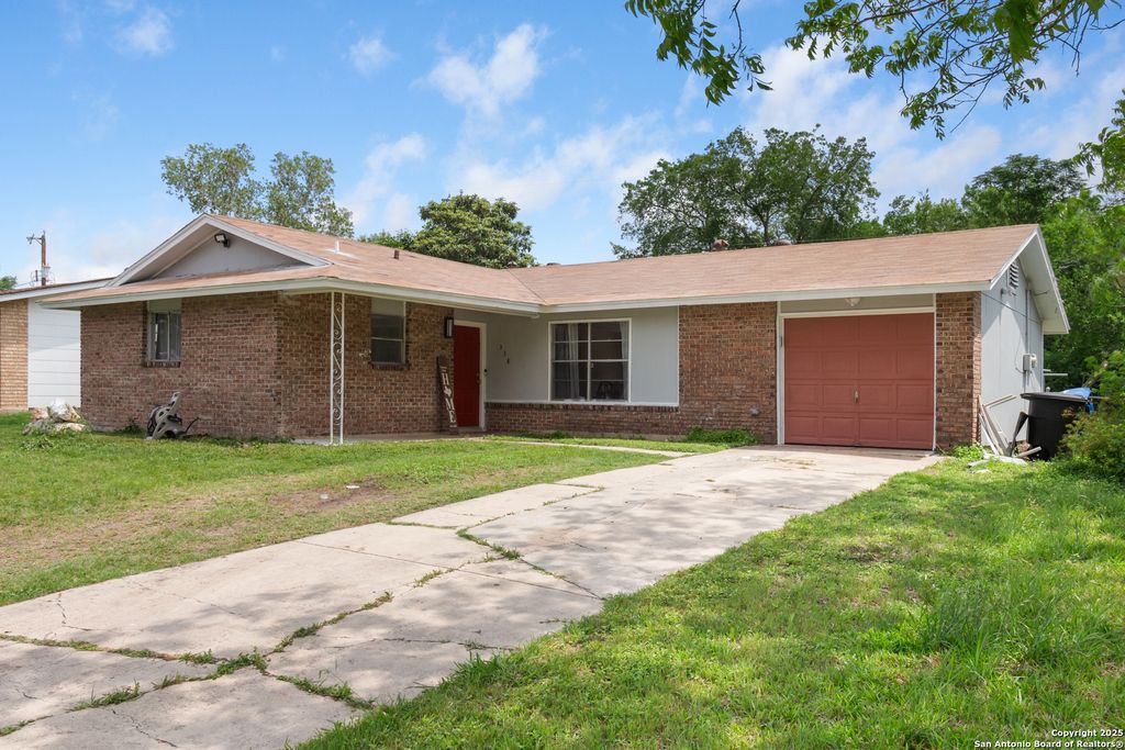 Photo of 338 Scotty, San Antonio, TX 78227 (MLS # 1892922)