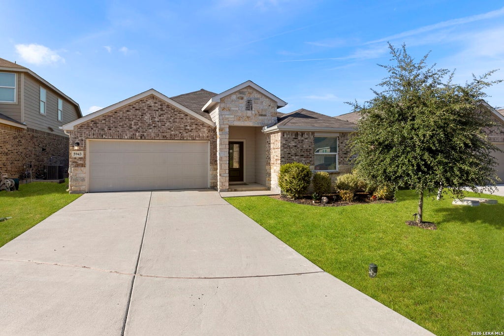 Photo of 5943 CORSICANA CV, Seguin, TX 78155 (MLS # 2016462)
