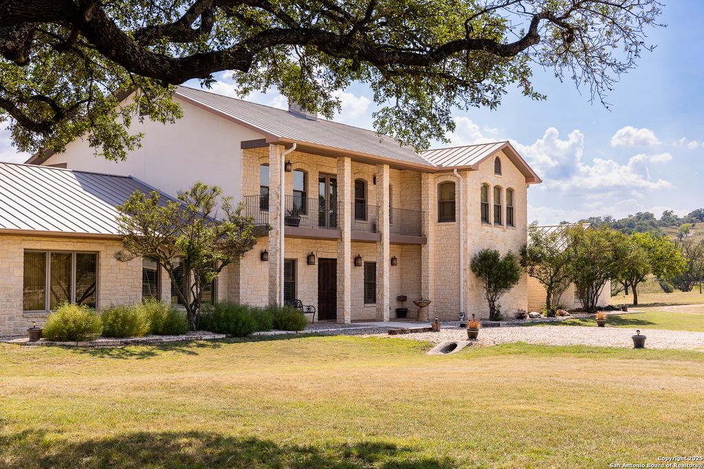 Photo of 945 elm pass, Center Point, TX 78010 (MLS # 1929906)