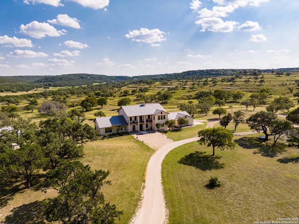 Photo of 945 elm pass, Center Point, TX 78010 (MLS # 1929906)