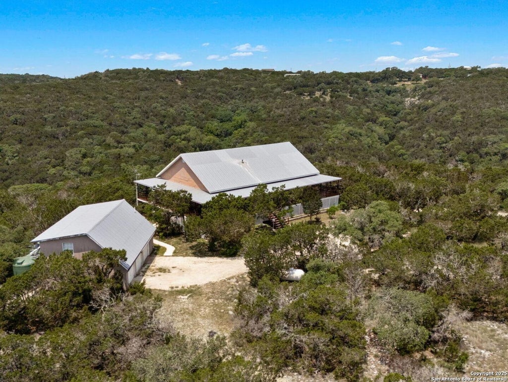 Photo of 388 Oak, Pipe Creek, TX 78063 (MLS # 1867497)