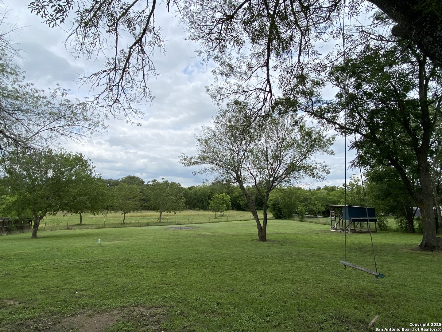 133 Country Acres
