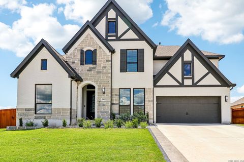 1907 peres New Braunfels TX 78132