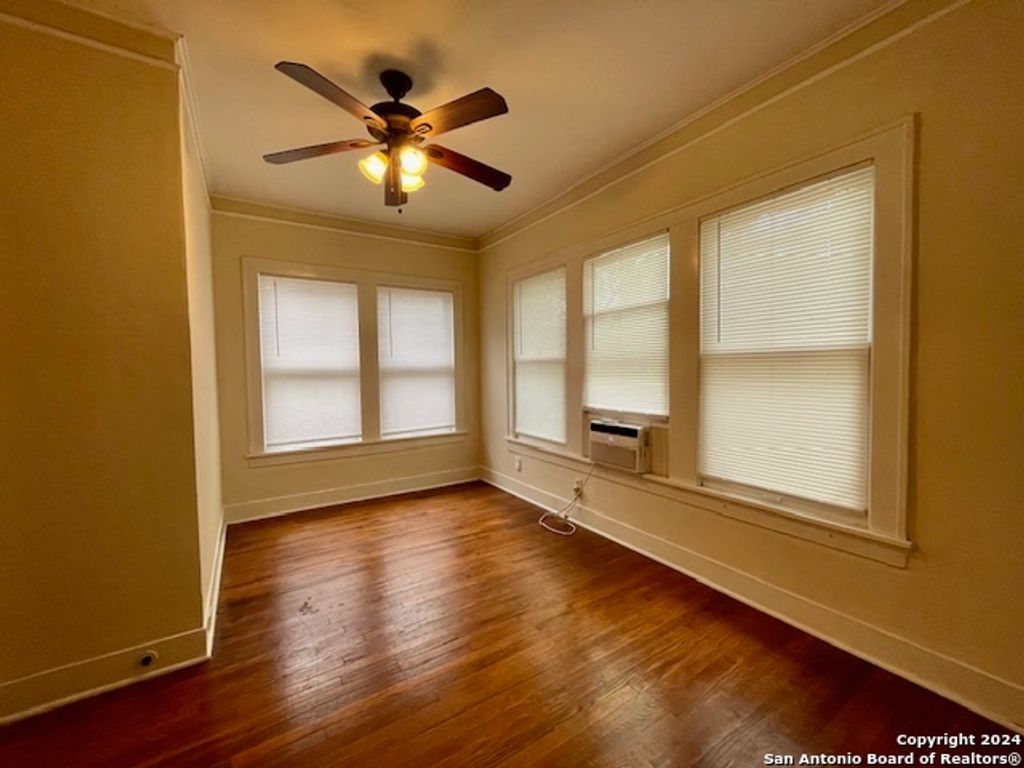 Photo of 438 FULTON AVE 1 #1, San Antonio, TX 78212 (MLS # 1956910)