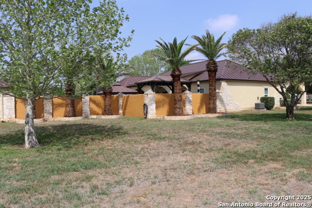 listing image 68