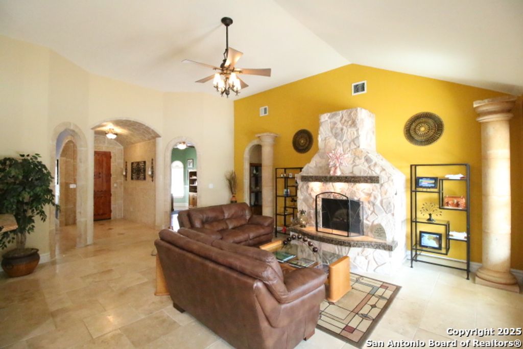 listing image 106