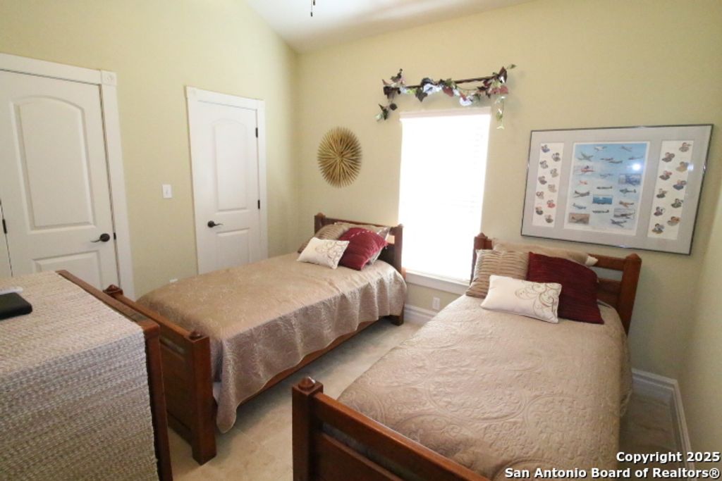 listing image 137