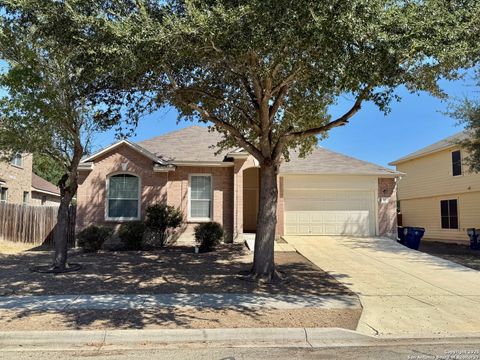 Photo of 221 Niemietz Cove, Cibolo, TX 78108 (MLS # 1915911)