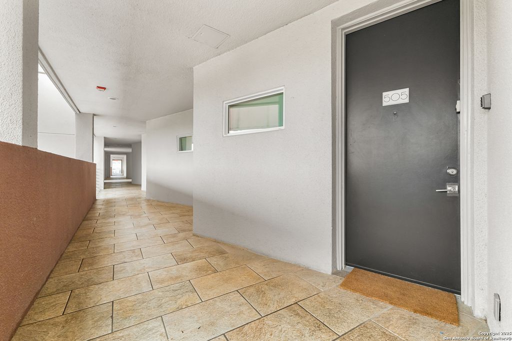 Photo of 17902 LA CANTERA PKWY 505 #505, San Antonio, TX 78257 (MLS # 1925045)