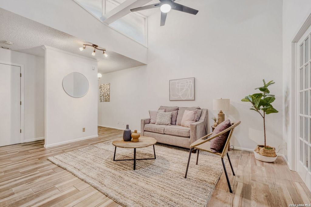 Photo of 102 Sunnyland Dr, San Antonio, TX 78228 (MLS # 1936929)